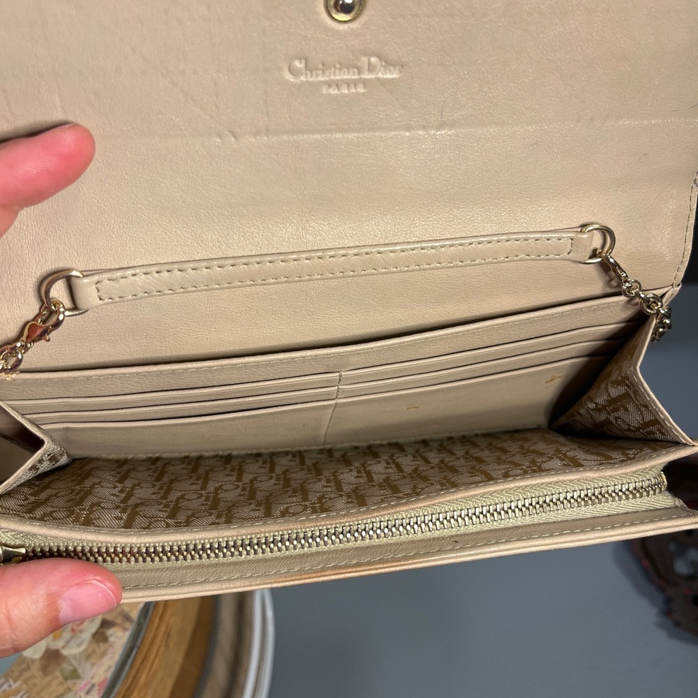 Christian Dior Cannage Yellow Quilted Patent-Leather Chain Shoulder Bag - Picture 13 of 13